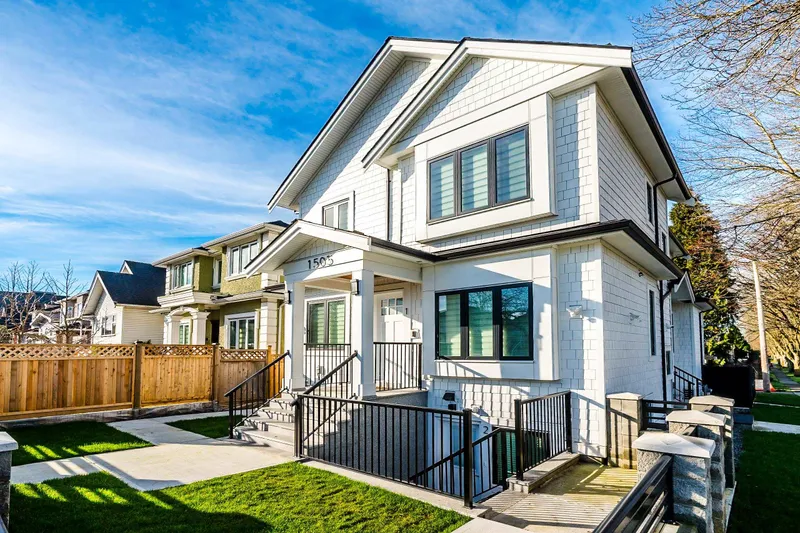 1505 RENFREW STREET - photo 2 of 25