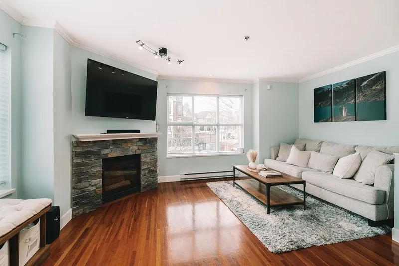 1 12449 191 STREET - photo 1 of 25