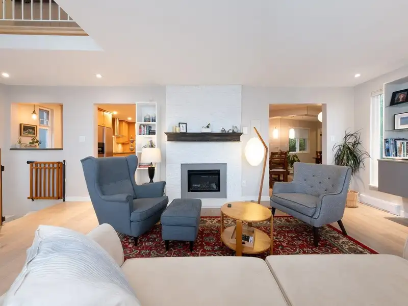 2727 PANORAMA DRIVE - photo 3 of 40