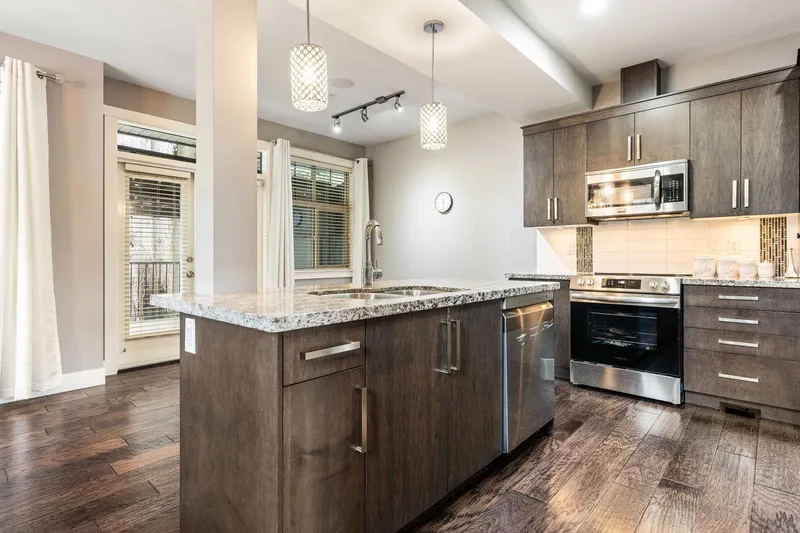 37 35298 MARSHALL ROAD - photo 2 of 25