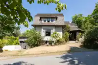 4987 CONNAUGHT DRIVE - thumbnail 4