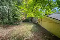 355 MATHERS AVENUE - thumbnail 21