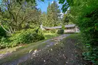 355 MATHERS AVENUE - thumbnail 6