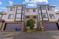 24 8120 GENERAL CURRIE ROAD - thumbnail 1
