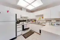 24 8120 GENERAL CURRIE ROAD - thumbnail 3
