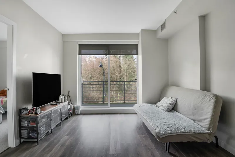 308 308 MORRISSEY ROAD - photo 3 of 25