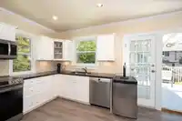 3908 BLENHEIM STREET - thumbnail 9