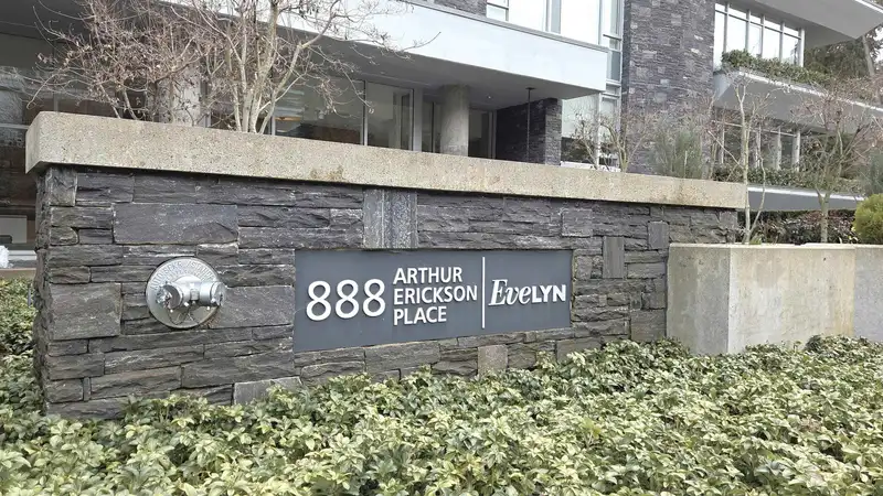 400 888 ARTHUR ERICKSON PLACE - photo 3 of 39