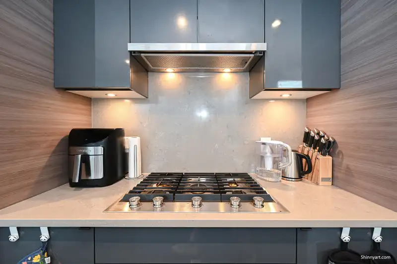 807 3438 SAWMILL CRESCENT - photo 4 of 21