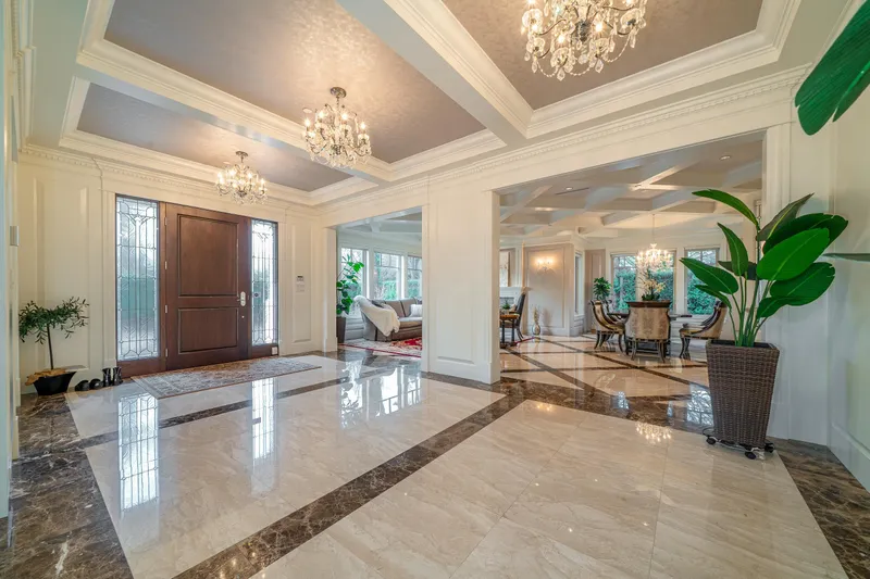 6708 YEW STREET - photo 3 of 25