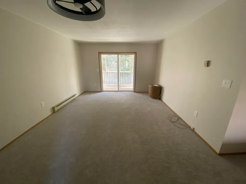 6 32286 7TH AVENUE - photo 3 of 5