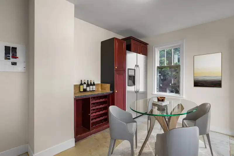 454 ROUSSEAU STREET - photo 4 of 32
