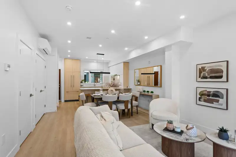 104 342 MOUNTAIN HIGHWAY - photo 4 of 29