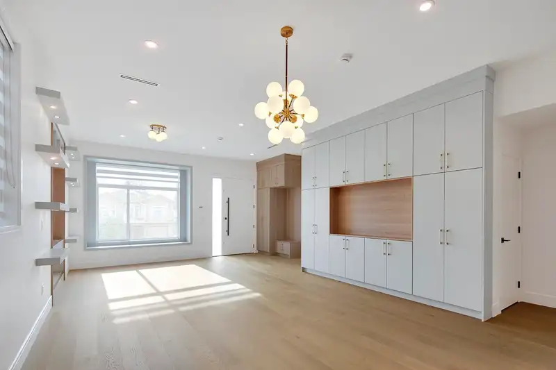 7815 18TH AVENUE - photo 4 of 36