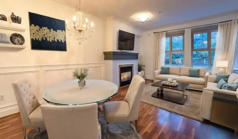 1109 4655 VALLEY DRIVE - photo 1 of 40