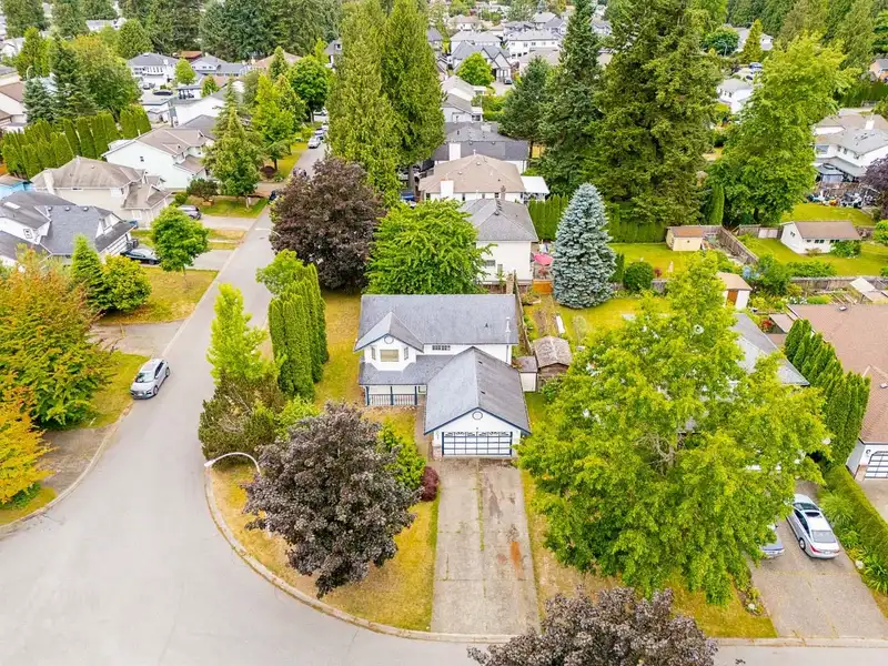 9663 157B STREET - photo 1 of 40