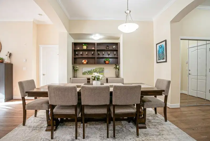 103 2628 MAPLE STREET - photo 4 of 40