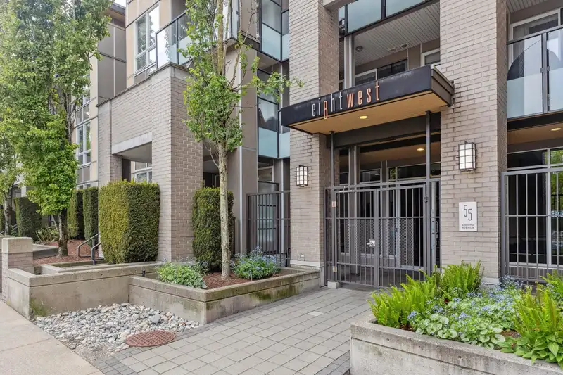 316 55 EIGHTH AVENUE - photo 1 of 38