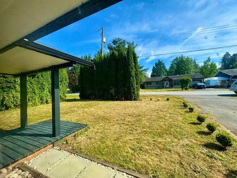22543 123 AVENUE - photo 4 of 21