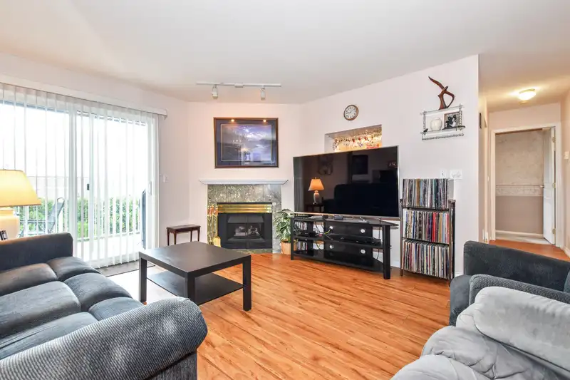 5 3902 LATIMER STREET - photo 4 of 31