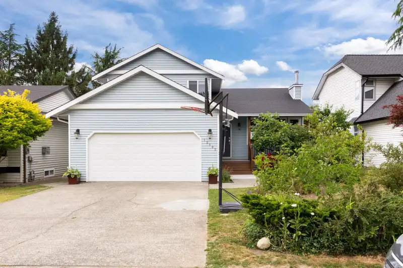 12193 MAKINSON STREET - photo 1 of 30