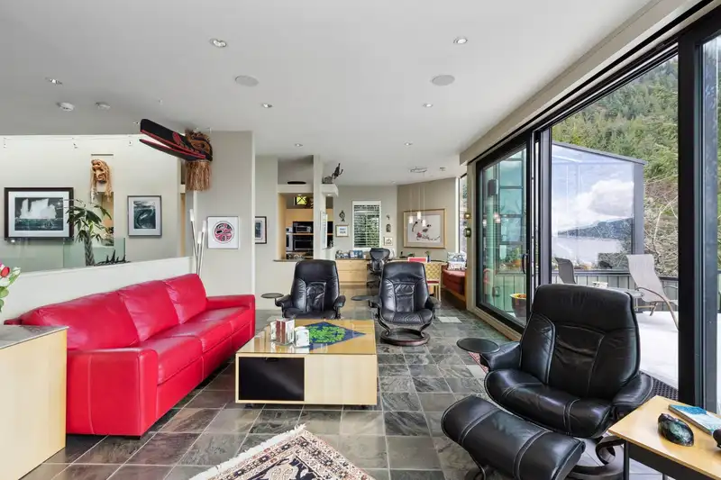 35 PERIWINKLE PLACE - photo 4 of 40