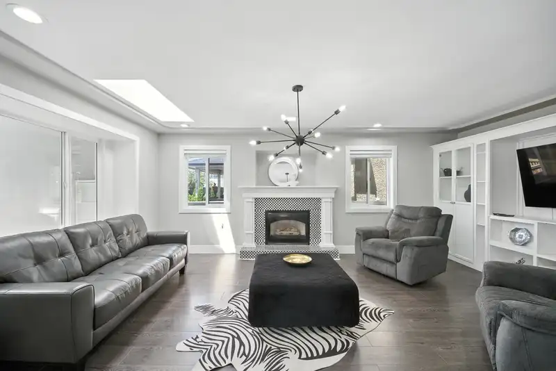 7563 1ST STREET - photo 2 of 35