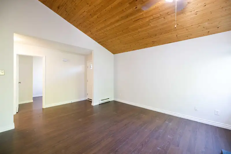 6216 W GREENSIDE DRIVE - photo 4 of 18