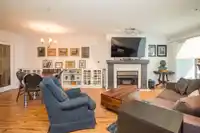221 19528 FRASER HIGHWAY - thumbnail 1