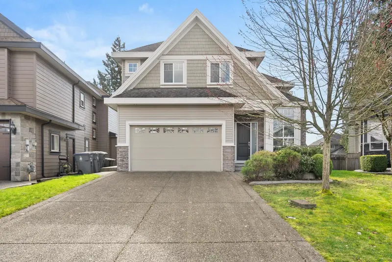 14786 57A AVENUE - photo 1 of 25