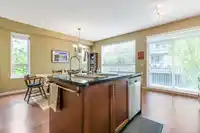 38 2738 158 STREET - thumbnail 13