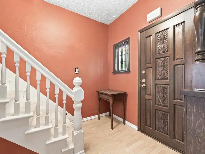 3606 CAROLINA STREET - photo 2 of 24
