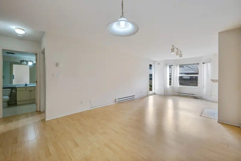 106 9942 151 STREET - photo 4 of 24