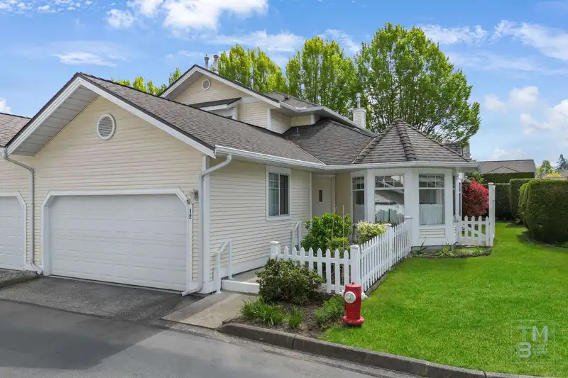 12 21138 88TH AVENUE - photo 1 of 40
