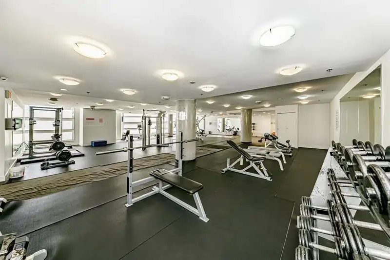 623 7831 WESTMINSTER HIGHWAY - photo 3 of 16