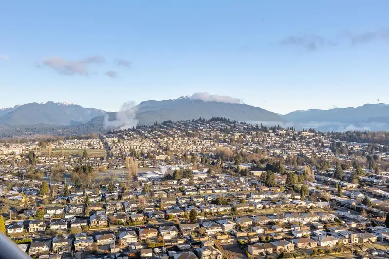 4106 4720 LOUGHEED HIGHWAY - photo 1 of 39