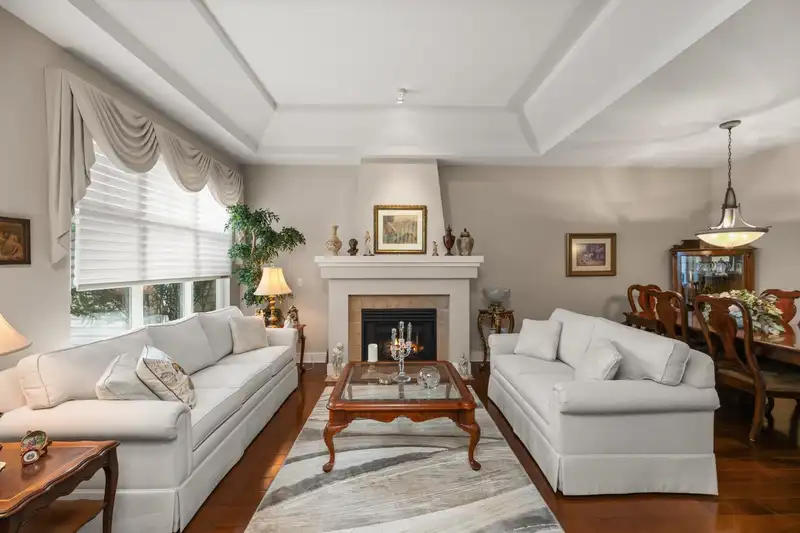 90 15500 ROSEMARY HEIGHTS CRESCENT - photo 4 of 35