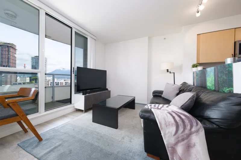 1703 63 KEEFER PLACE - photo 4 of 20