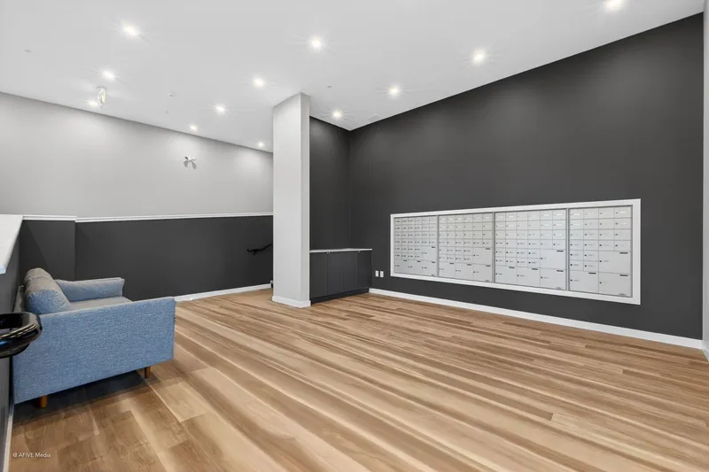 512 14778 106 AVENUE - photo 3 of 14