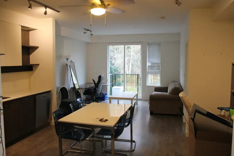 303 9250 UNIVERSITY HIGH STREET - photo 3 of 11