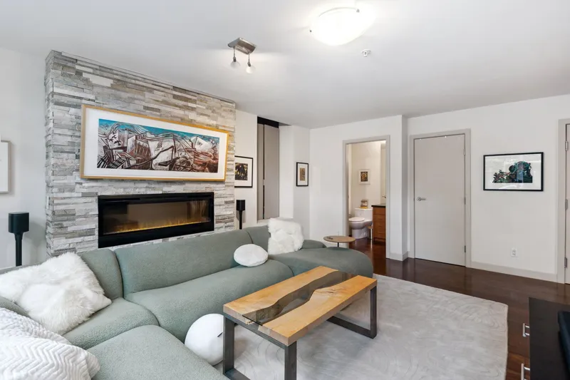 TH12 1233 W CORDOVA STREET - photo 4 of 25