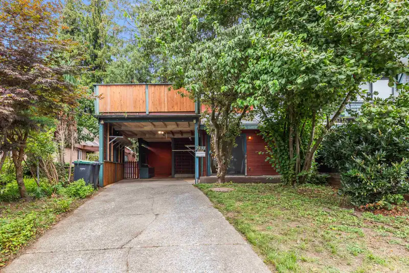 2537 BURIAN DRIVE - photo 1 of 24