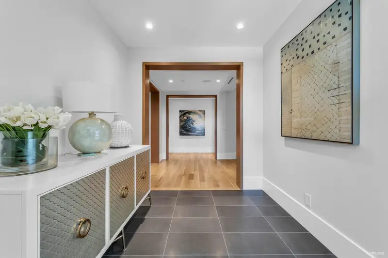 2728 HIGHVIEW PLACE - photo 4 of 25