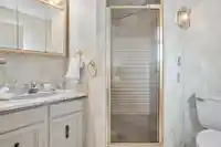 1770 GILES PLACE - thumbnail 16