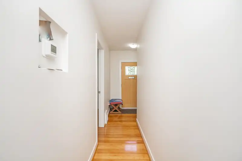 916 THIRTEENTH STREET - photo 3 of 39