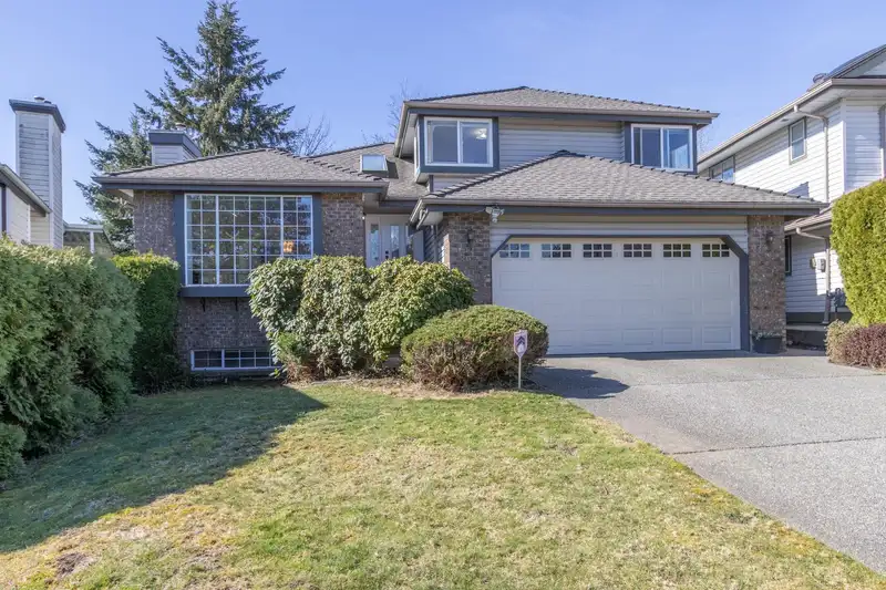 810 MUSKET TERRACE - photo 1 of 31