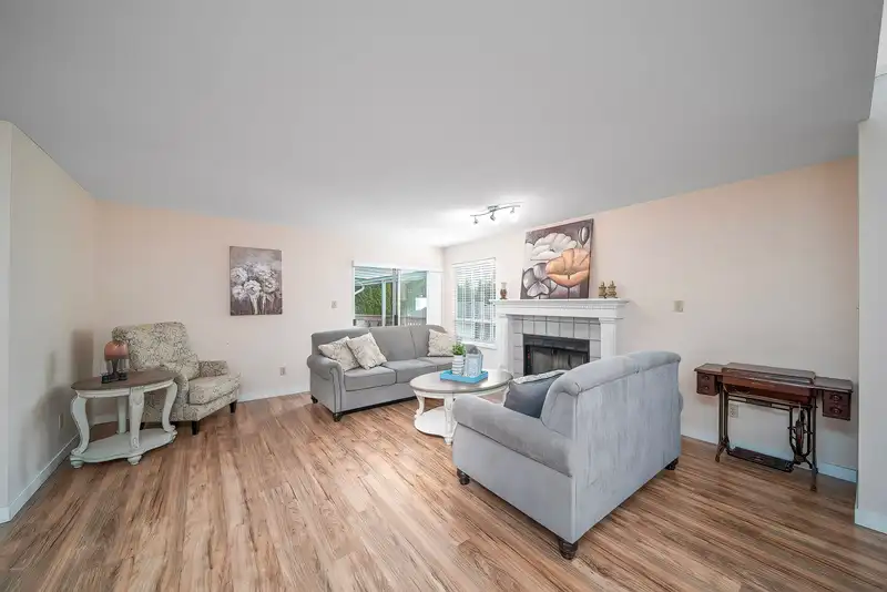 1269 MICHIGAN DRIVE - photo 3 of 34