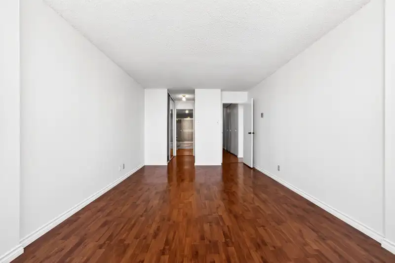 2105 6540 BURLINGTON AVENUE - photo 4 of 17