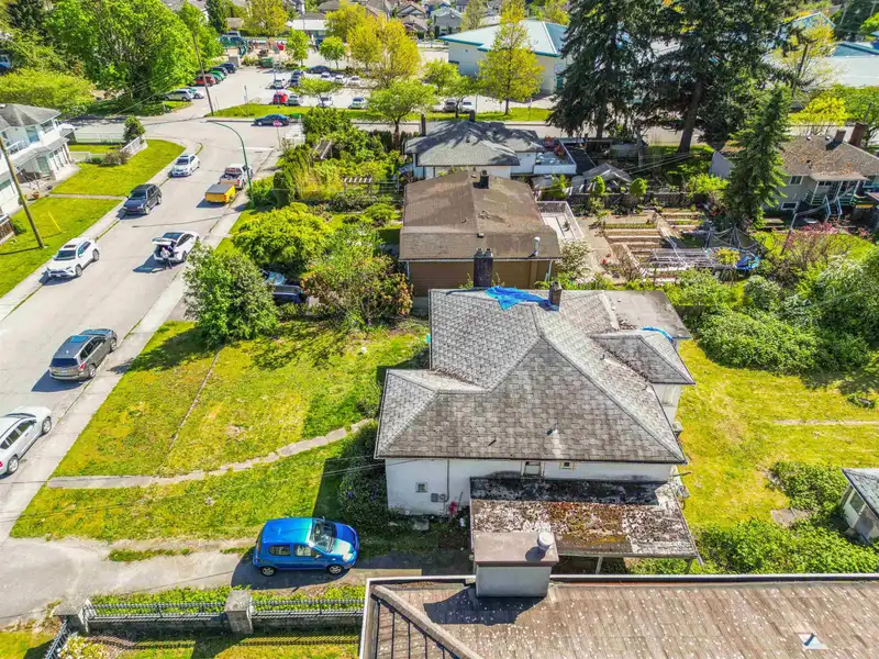 7337 DOW AVENUE - photo 2 of 9