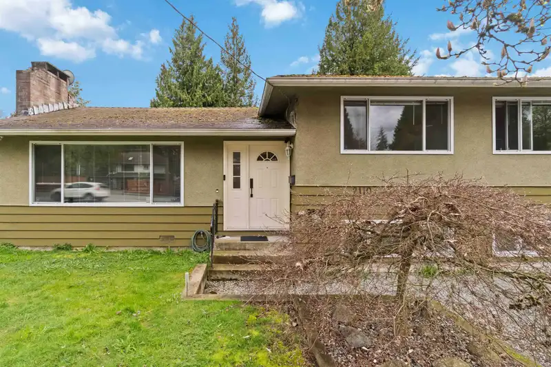 2110 COMO LAKE AVENUE - photo 1 of 33